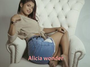 Alicia_wonder