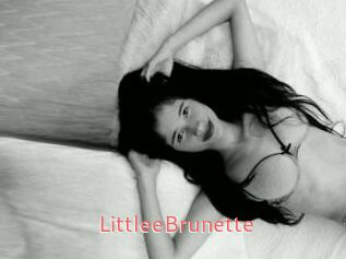LittleeBrunette