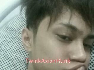 TwinkAsianHunk